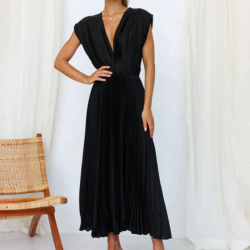 Zen - V-neck Maxi Dress with Pleats