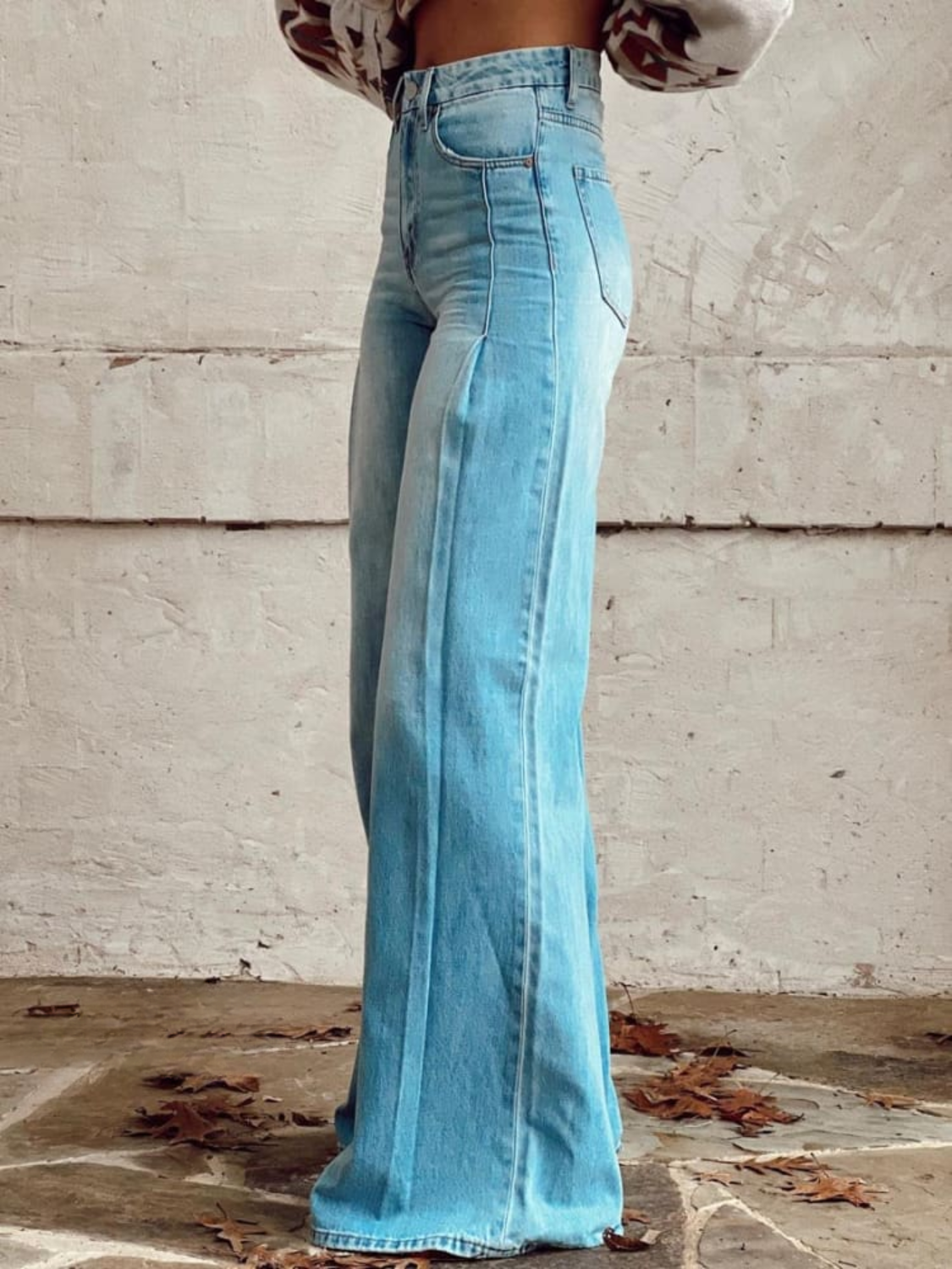 Claria - Classic Wide-Leg Pants